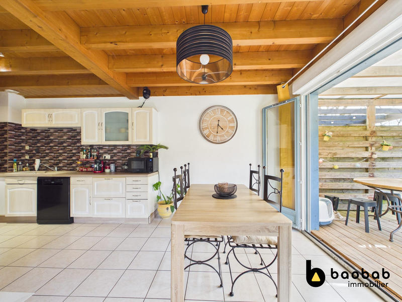 Appartement - 85 m² - 4 pièces