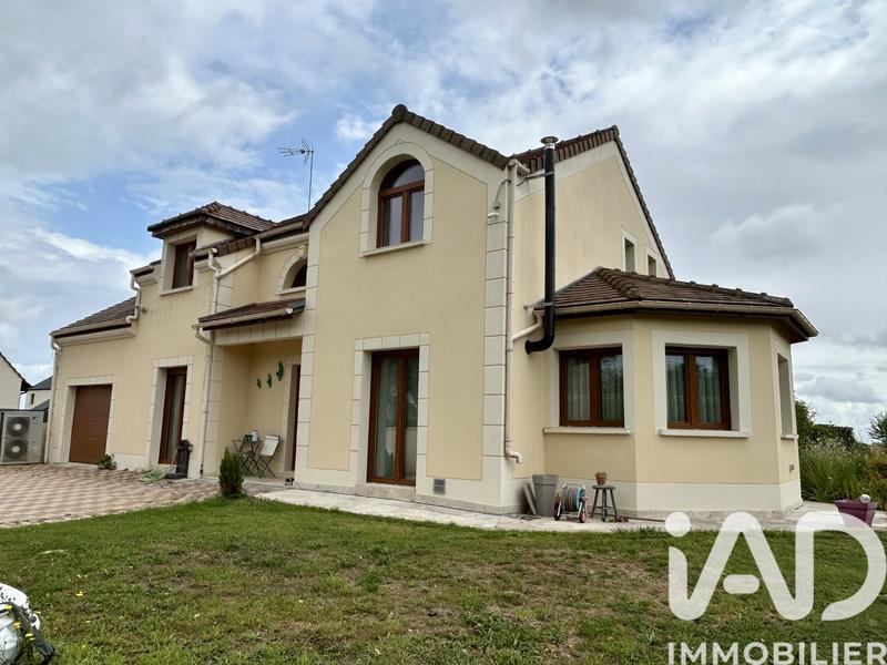 Maison - 189 m² - 6 pièces