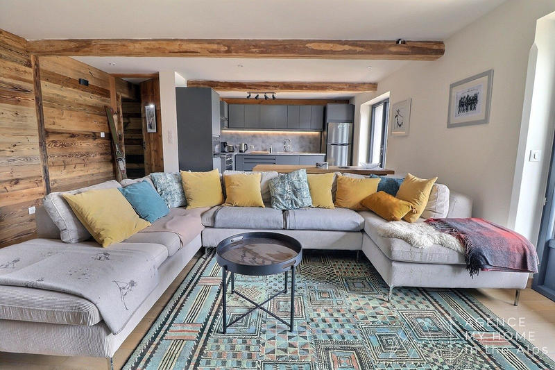 Châlet - 248 m² - 9 pièces