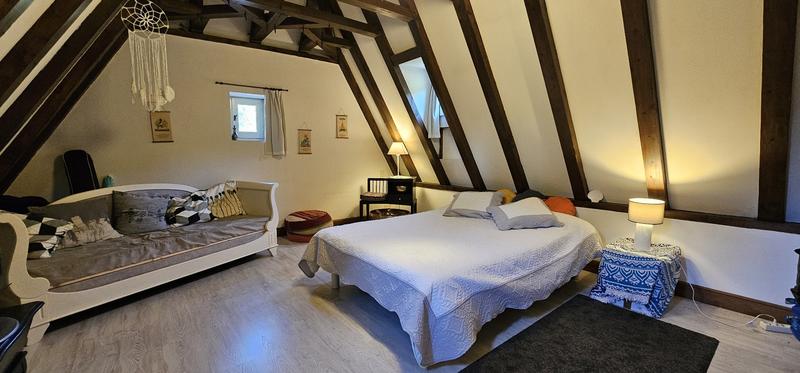 Maison - 249 m² - 4 pièces