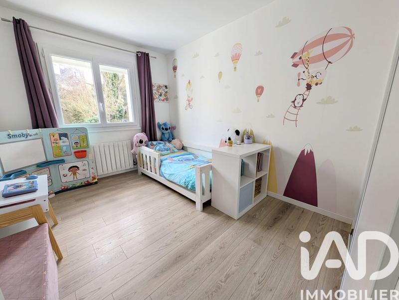 Maison - 94 m² - 5 pièces