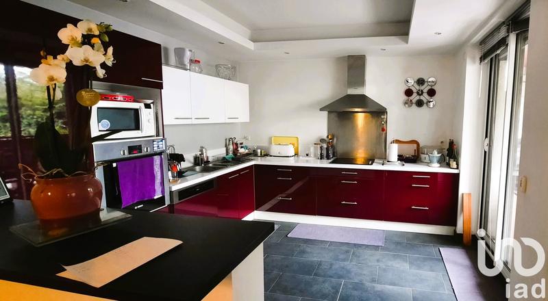 Maison - 155 m² - 6 pièces