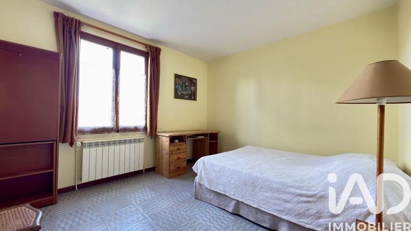 Maison - 159 m² - 7 pièces