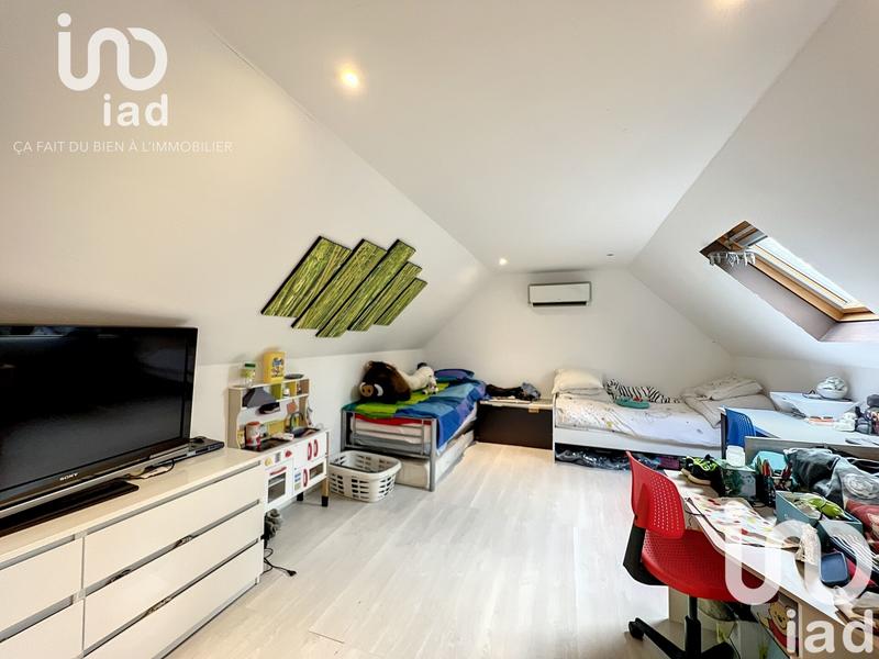 Maison - 80 m² - 5 pièces