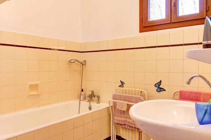 Maison - 102 m² - 4 pièces