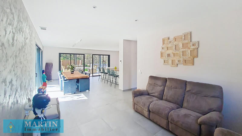 Villa - 145 m² - 5 pièces