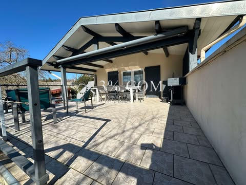 Maison de village - 160 m² - 8 pièces