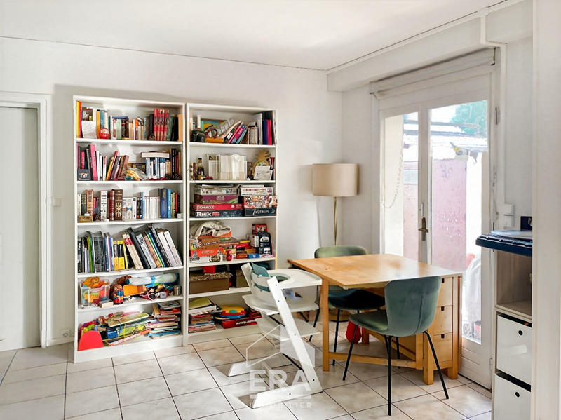 Maison - 92 m² - 5 pièces