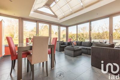 Maison - 164 m² - 8 pièces