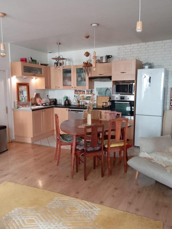 Appartement - 60 m² - 3 pièces