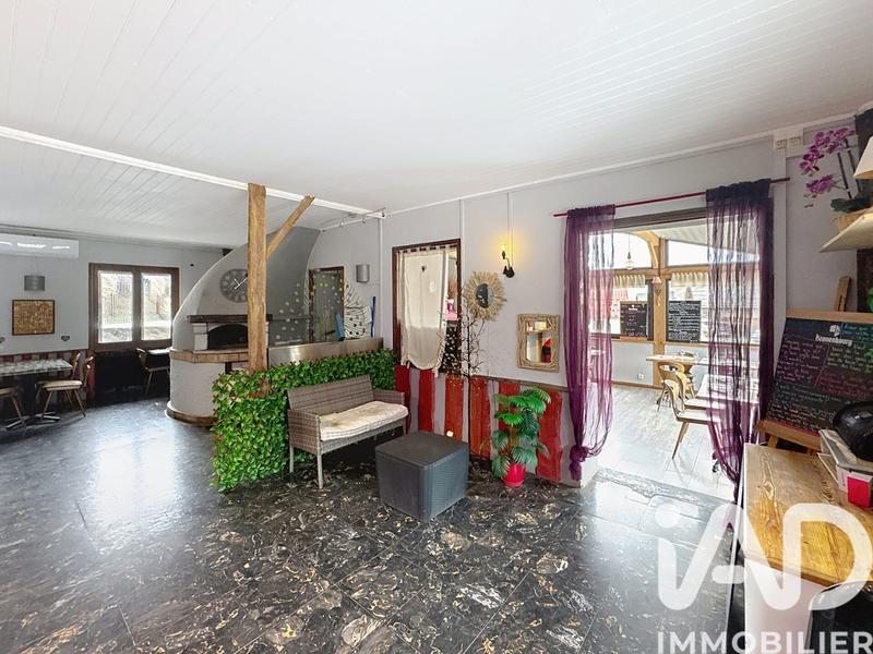 Châlet - 300 m² - 4 pièces