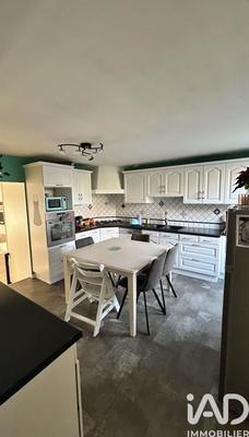 Maison de village - 90 m² - 4 pièces