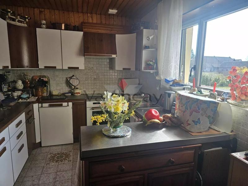 Maison - 178 m² - 8 pièces