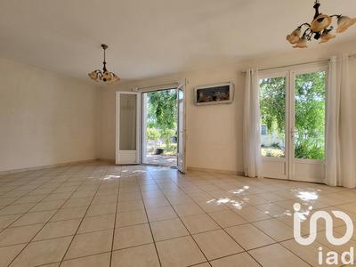 Maison - 244 m² - 8 pièces