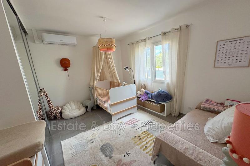 Maison - 137 m² - 4 pièces