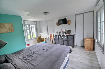 Maison - 89 m² - 5 pièces