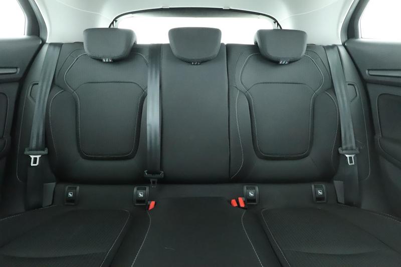 Renault Mégane 1.3 TCe Business Edc 140 ch