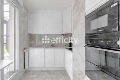 Appartement - 89 m² - 5 pièces