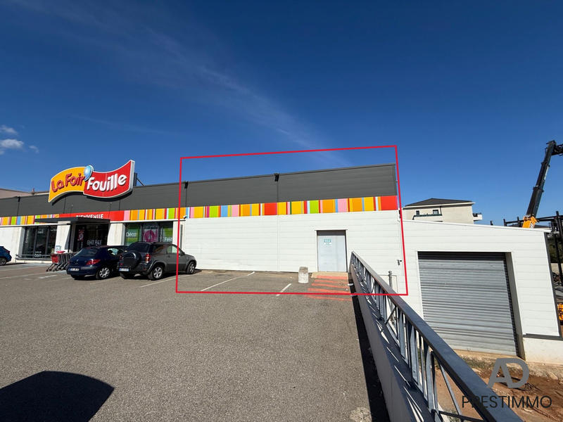 Local commercial - 344 m² - 1 pièce