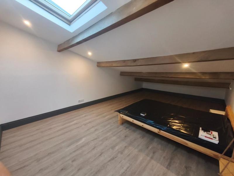 Appartement - 147 m² - 6 pièces