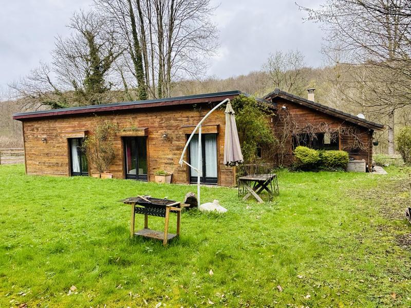 Maison - 140 m² - 5 pièces