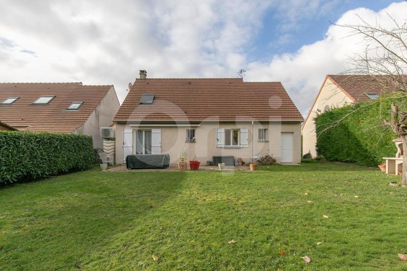 Maison - 99 m² - 4 pièces