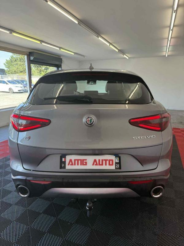 Alfa Romeo Stelvio 2.2 Jtd 16v Q4 210 Cv. Bva8