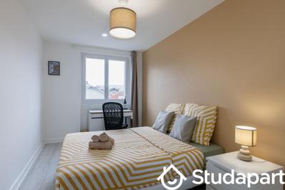 Chambre - 10 m² - 1 pièce