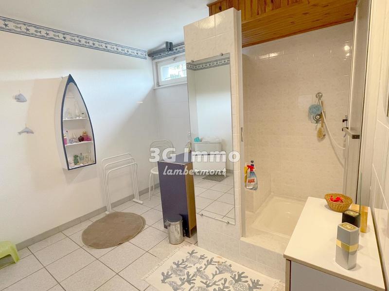 Villa - 105 m² - 6 pièces