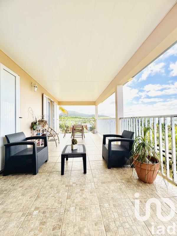 Maison - 102 m² - 4 pièces