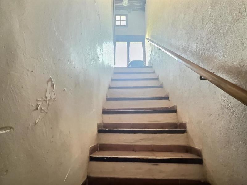 Maison - 214 m² - 8 pièces