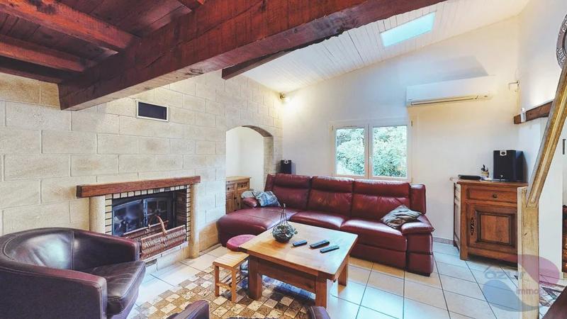 Maison - 135 m² - 7 pièces