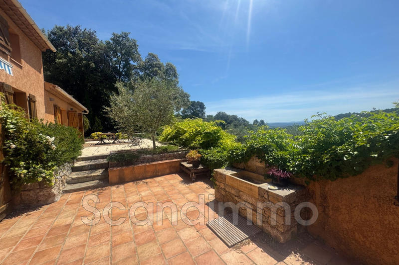 Maison - 169 m² - 7 pièces