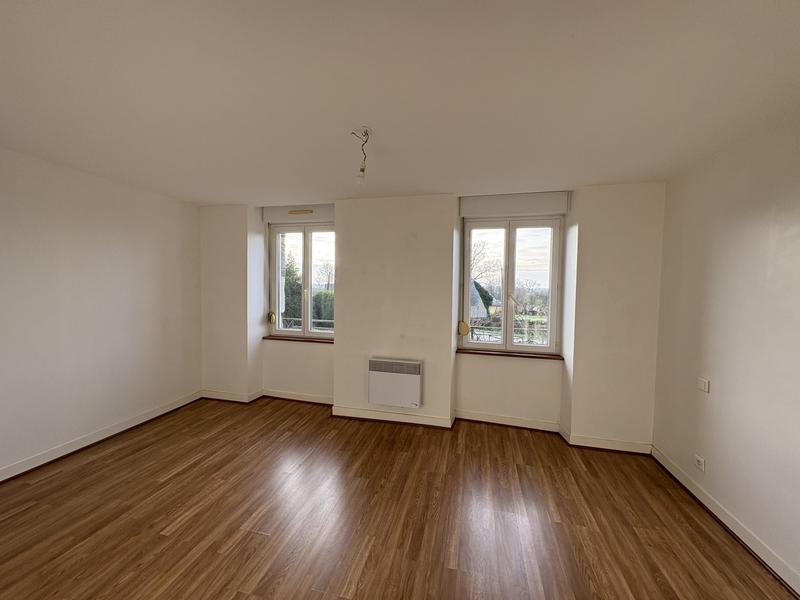 Maison - 105 m² - 6 pièces