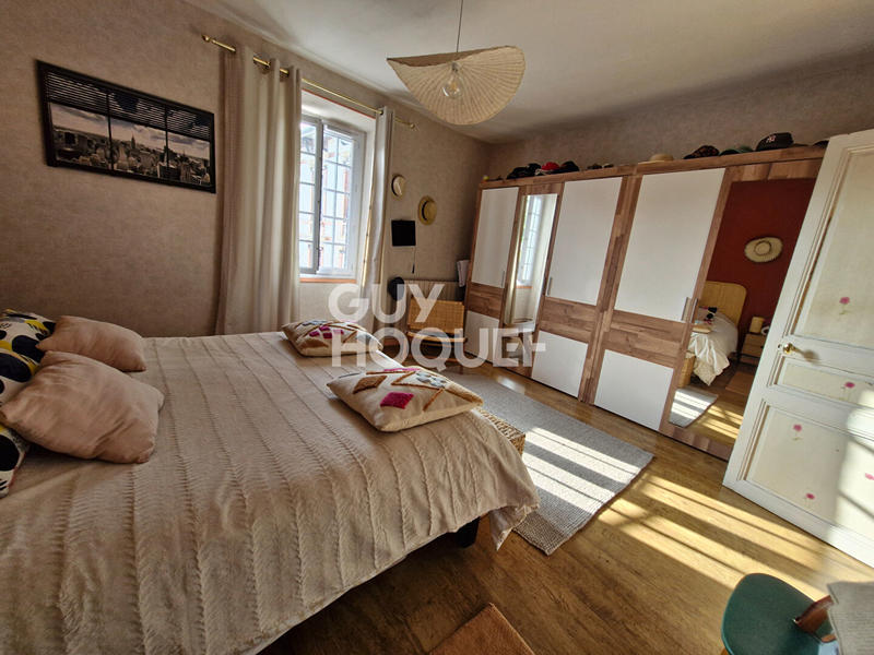 Maison - 104 m² - 5 pièces