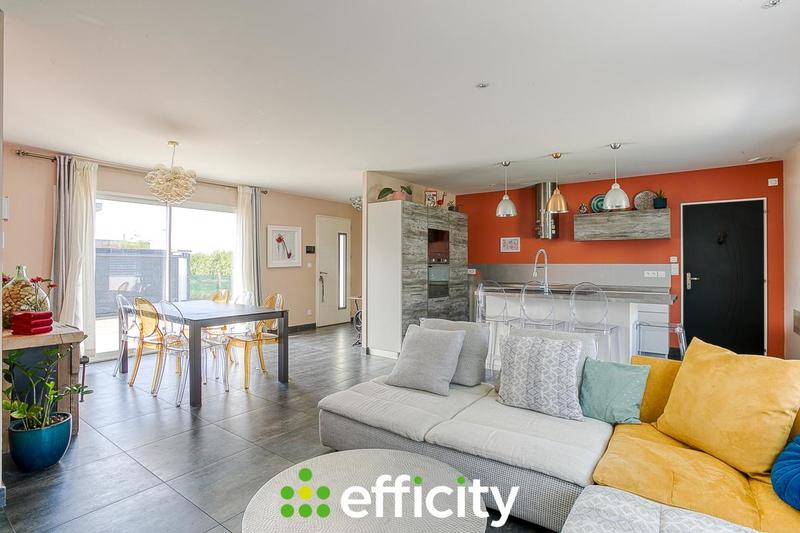 Maison - 101 m² - 4 pièces