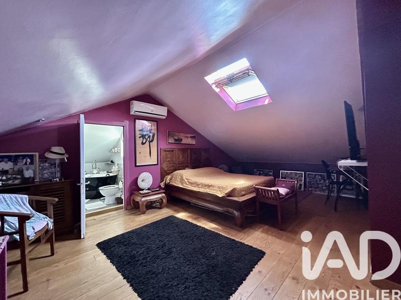 Appartement - 180 m² - 5 pièces