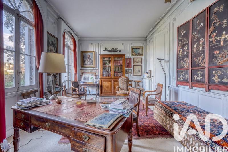 Maison - 430 m² - 13 pièces