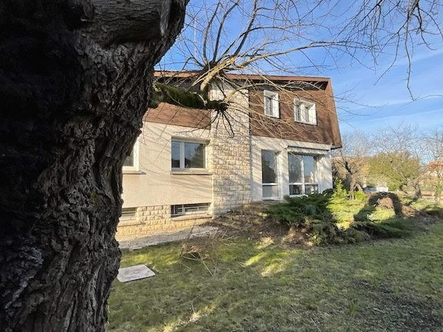 Maison ancienne - 207 m² - 7 pièces