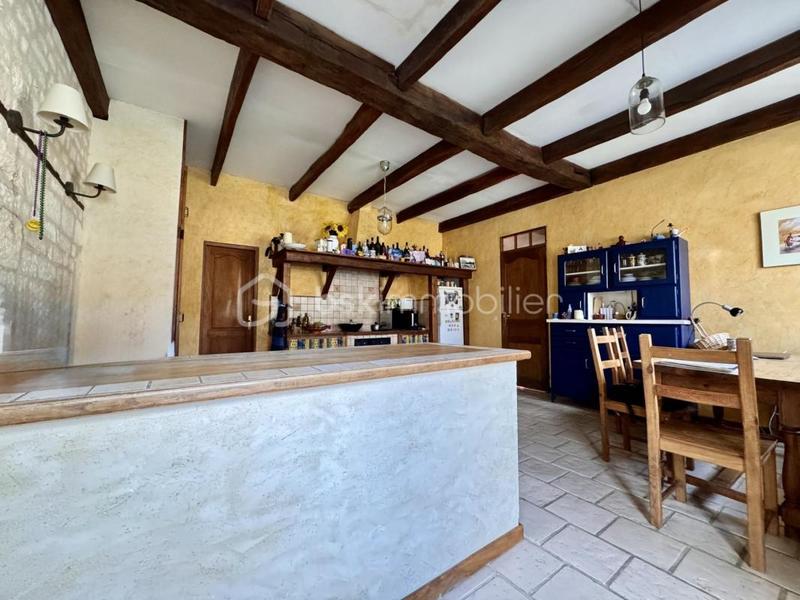 Demeure - 170 m² - 7 pièces