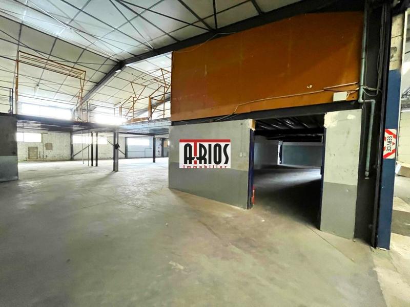 Local d'activité / Entrepôt - 1 915 m²