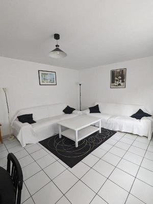 Appartement - 70 m² - 3 pièces
