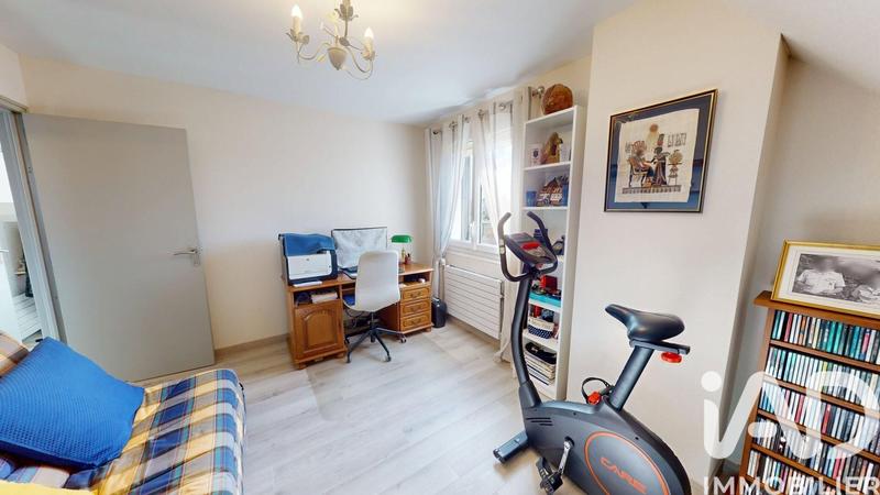 Maison - 140 m² - 6 pièces