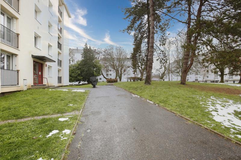 Appartement - 82 m² - 5 pièces