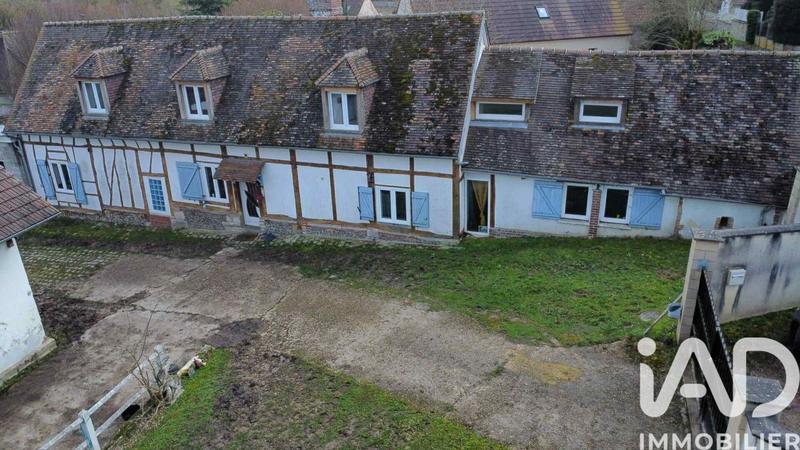 Maison - 180 m² - 6 pièces