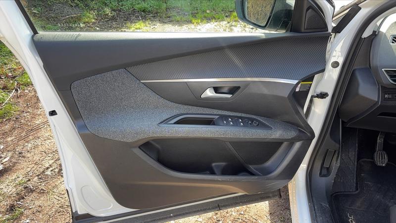 Peugeot 3008 II 1.2 PureTech 130 Active Business