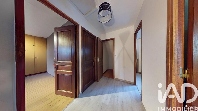 Maison - 122 m² - 7 pièces