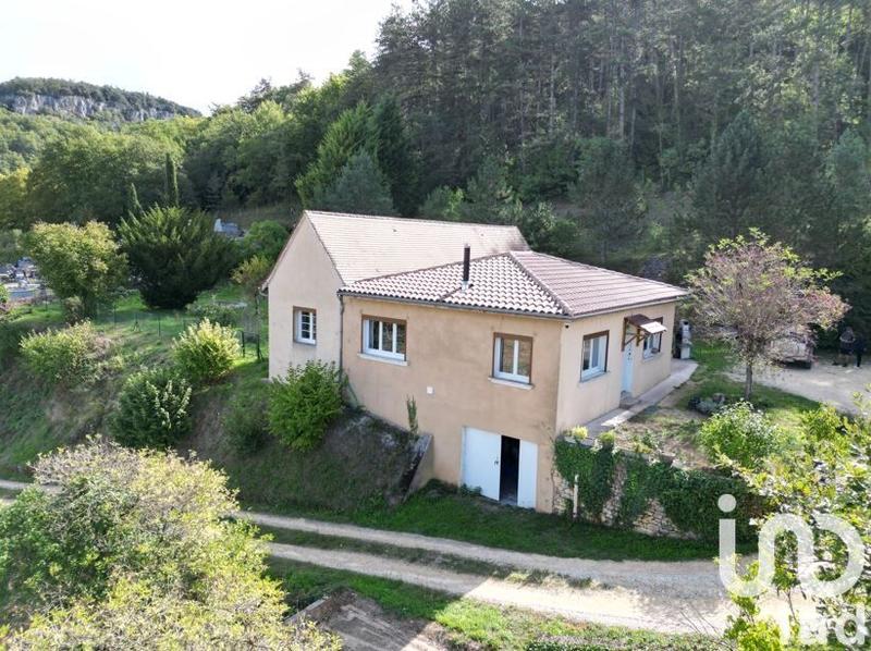 Maison - 111 m² - 4 pièces