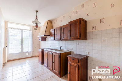 Appartement - 90 m² - 5 pièces