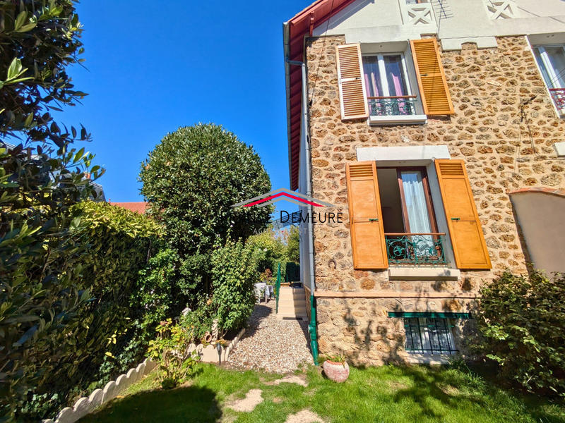 Maison - 56 m² - 4 pièces